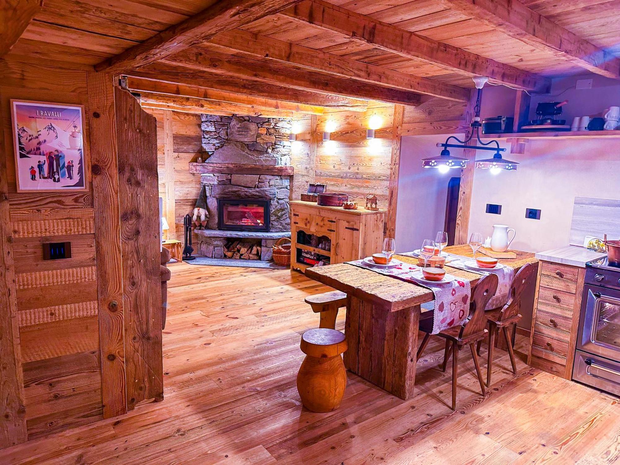 Joivy Modern Family Chalet With Stunning Mountain Views Champoluc Extérieur photo
